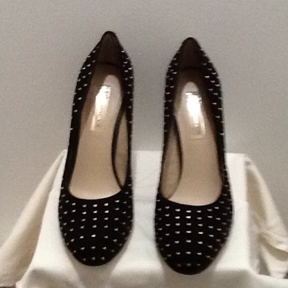 New Inc Pumps - image 1